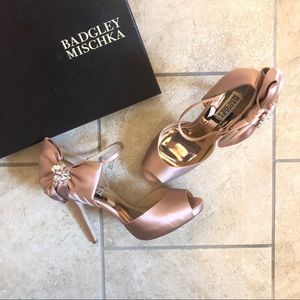 Badgley Mischka Samra Dark Pink Heels Size 8.5